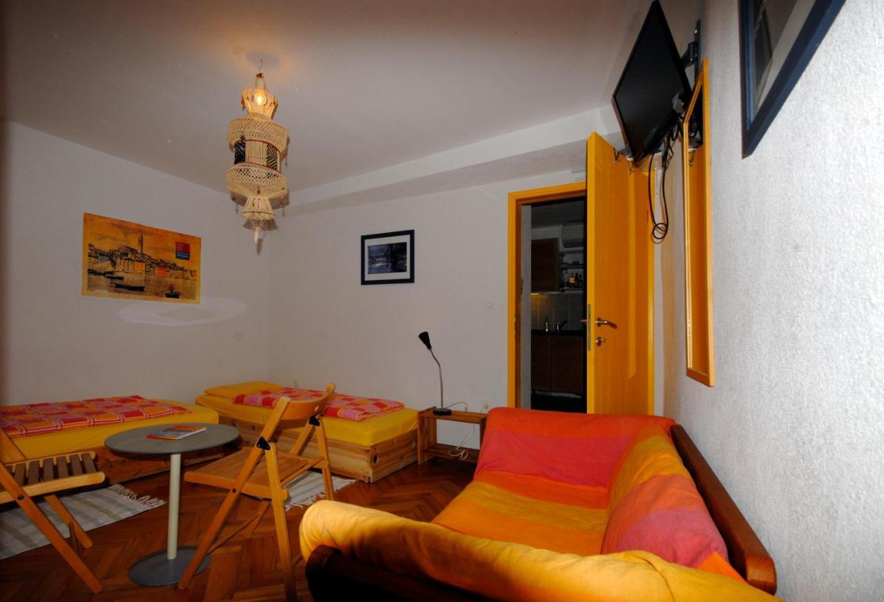 Apartment Eufemia Ровинь Экстерьер фото